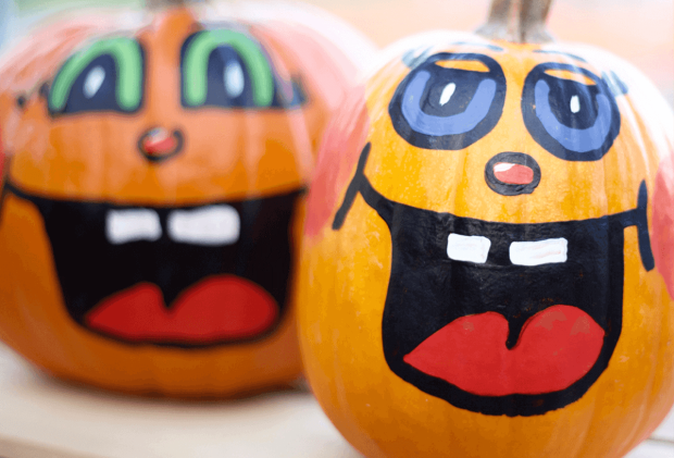 Family Book Pumpkin Decorating Contest open until Wedn., Oct. 30